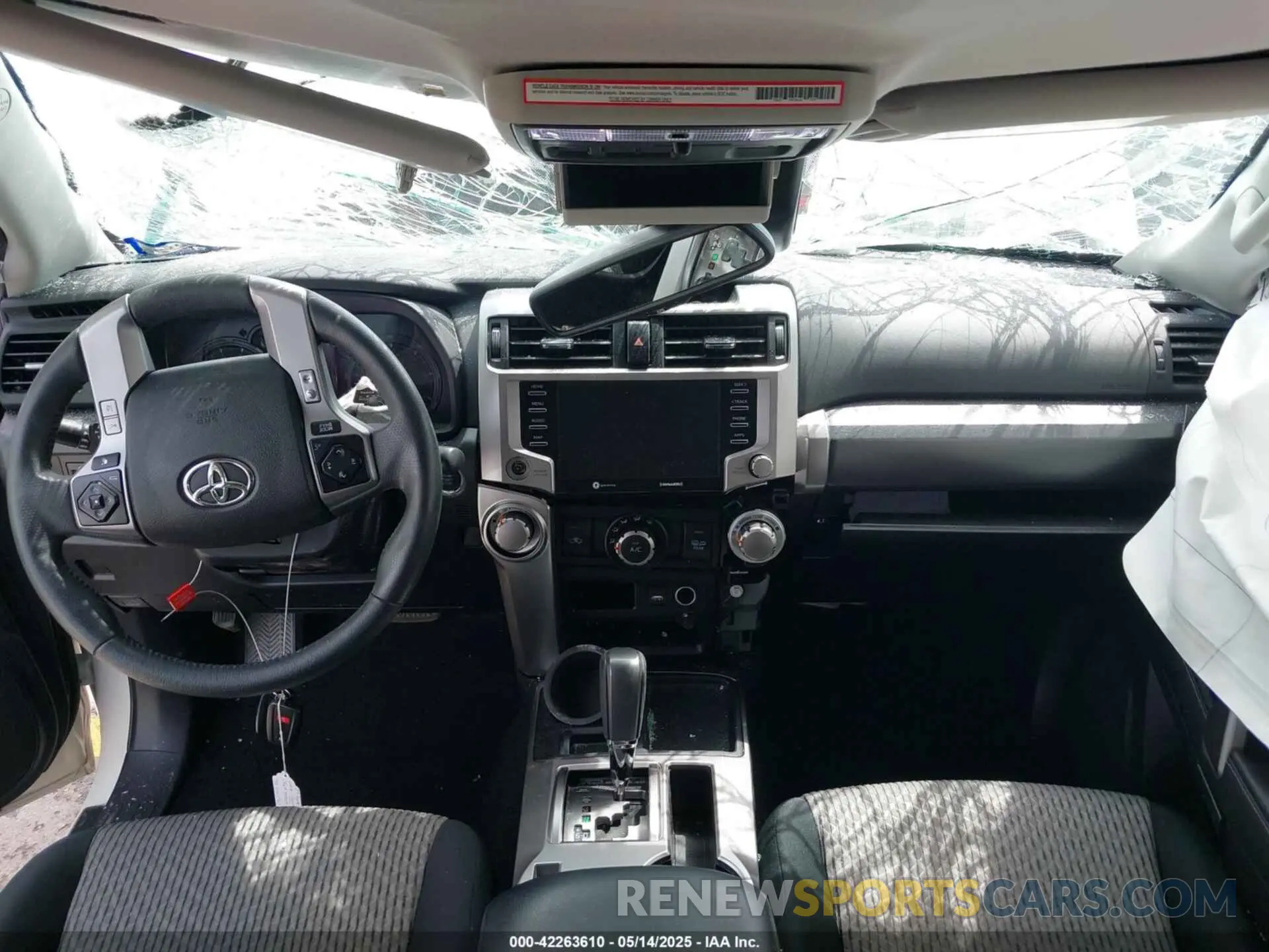 5 fotografías del automóvil dañado JTEEU5JR0P5305009 TOYOTA 4RUNNER 2023