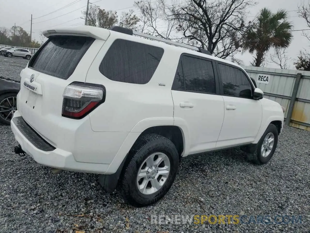 3 fotografías del automóvil dañado JTEEU5JR2P5289248 TOYOTA 4RUNNER 2023