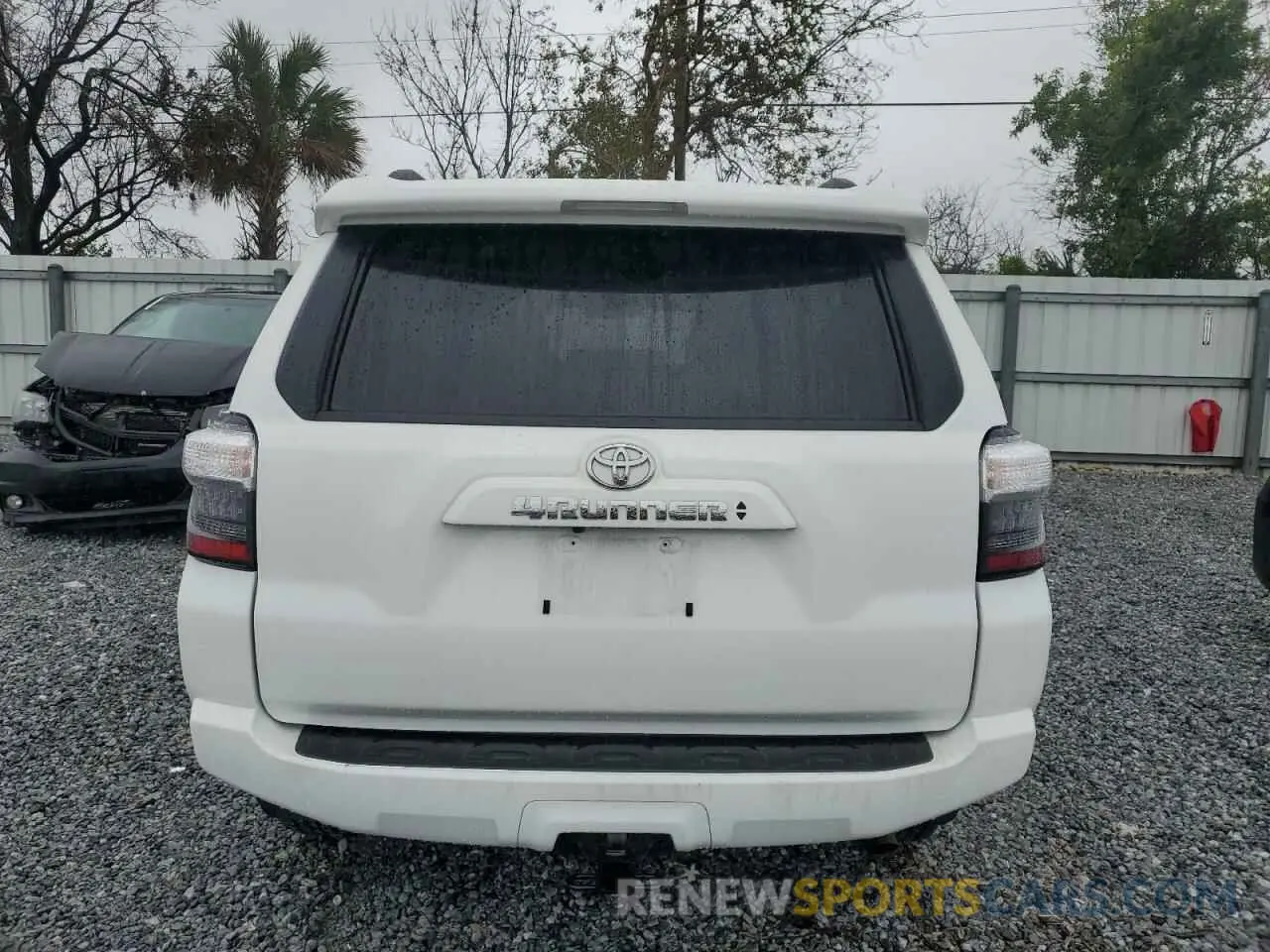 6 fotografías del automóvil dañado JTEEU5JR2P5289248 TOYOTA 4RUNNER 2023