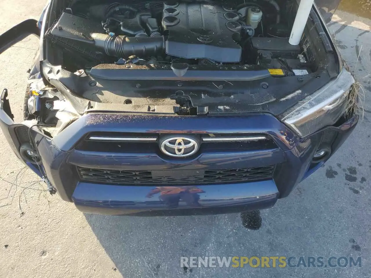 12 fotografías del automóvil dañado JTEEU5JR5P5279040 TOYOTA 4RUNNER 2023