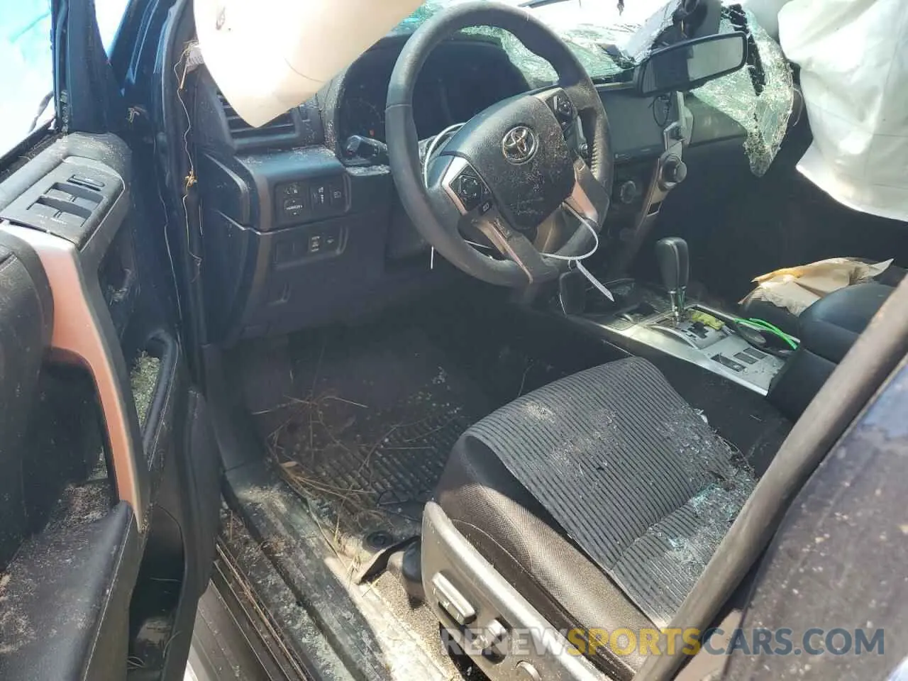 8 fotografías del automóvil dañado JTEEU5JR5P5279040 TOYOTA 4RUNNER 2023