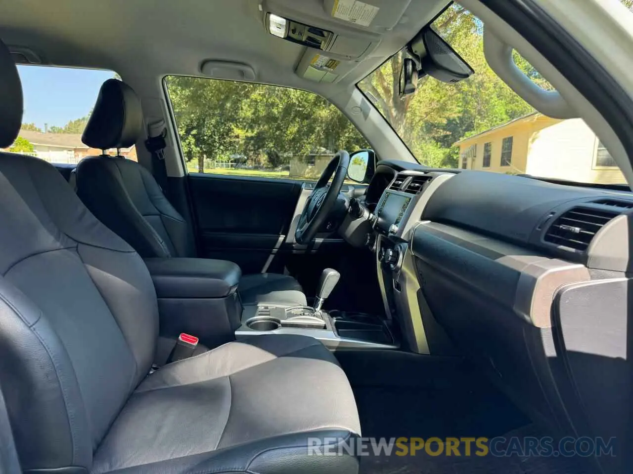 5 fotografías del automóvil dañado JTEEU5JR6P5279757 TOYOTA 4RUNNER 2023