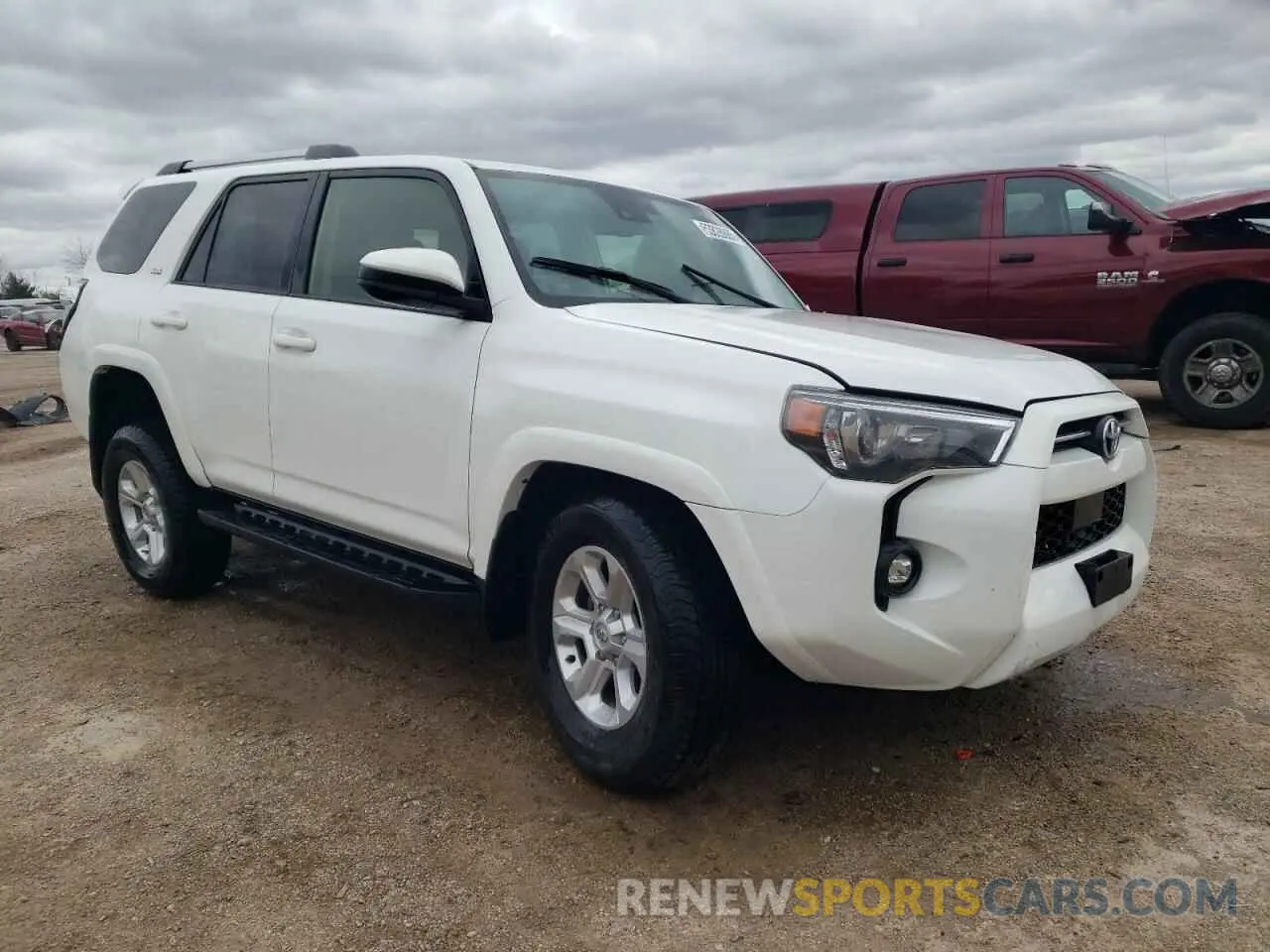 4 fotografías del automóvil dañado JTEEU5JR7P5297006 TOYOTA 4RUNNER 2023