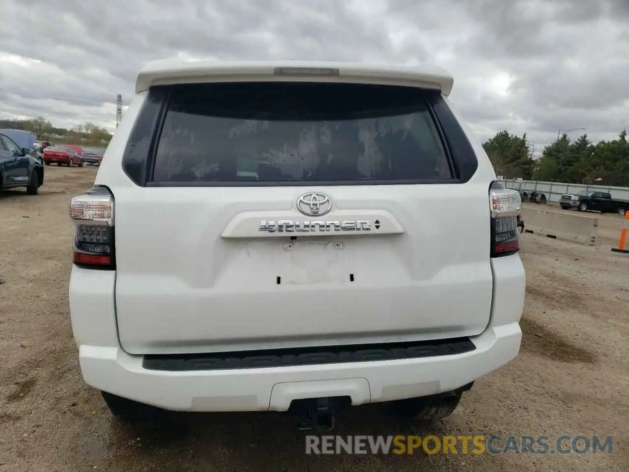 6 fotografías del automóvil dañado JTEEU5JR7P5297006 TOYOTA 4RUNNER 2023