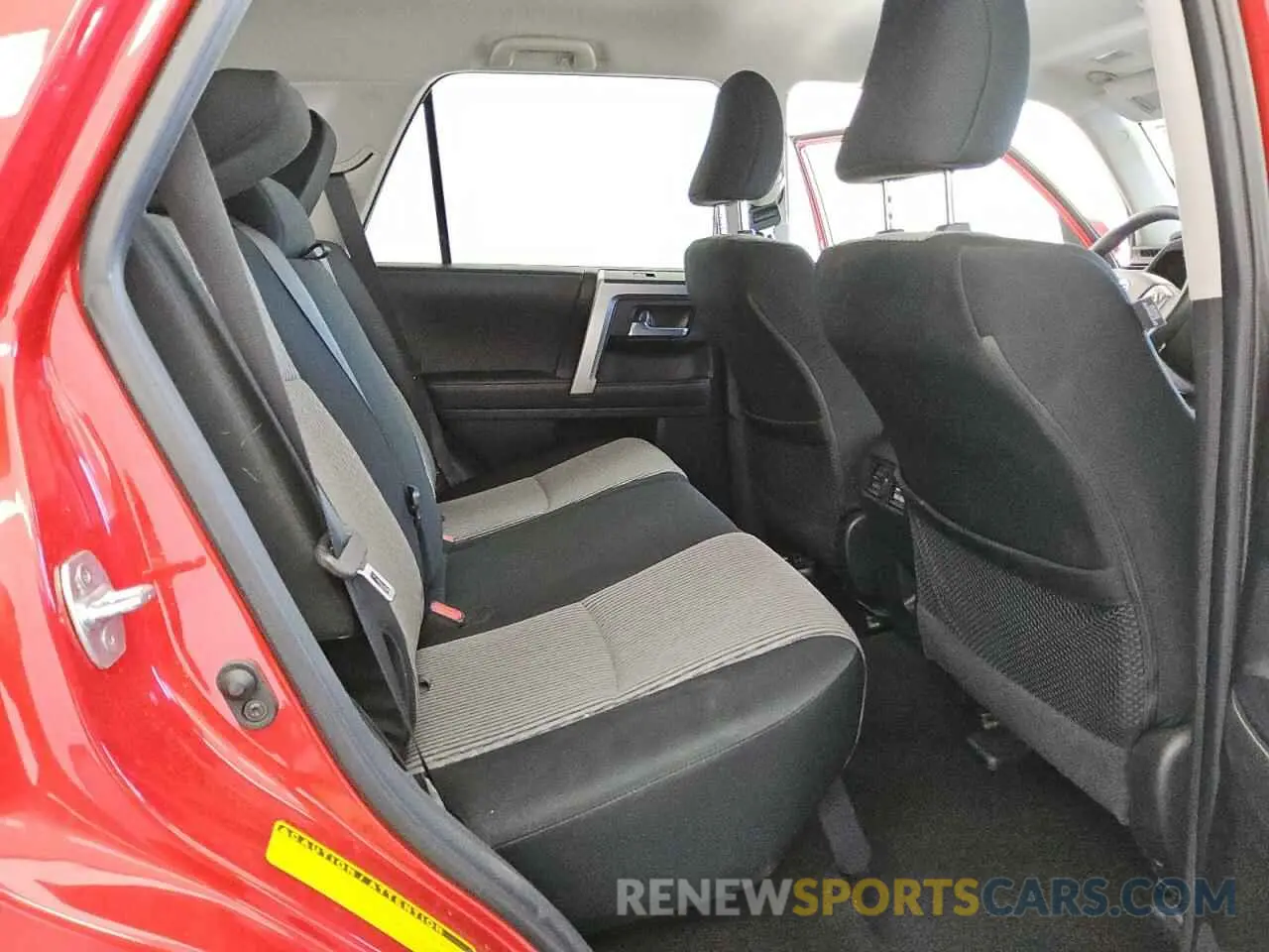 11 fotografías del automóvil dañado JTEEU5JR7P5300437 TOYOTA 4RUNNER 2023