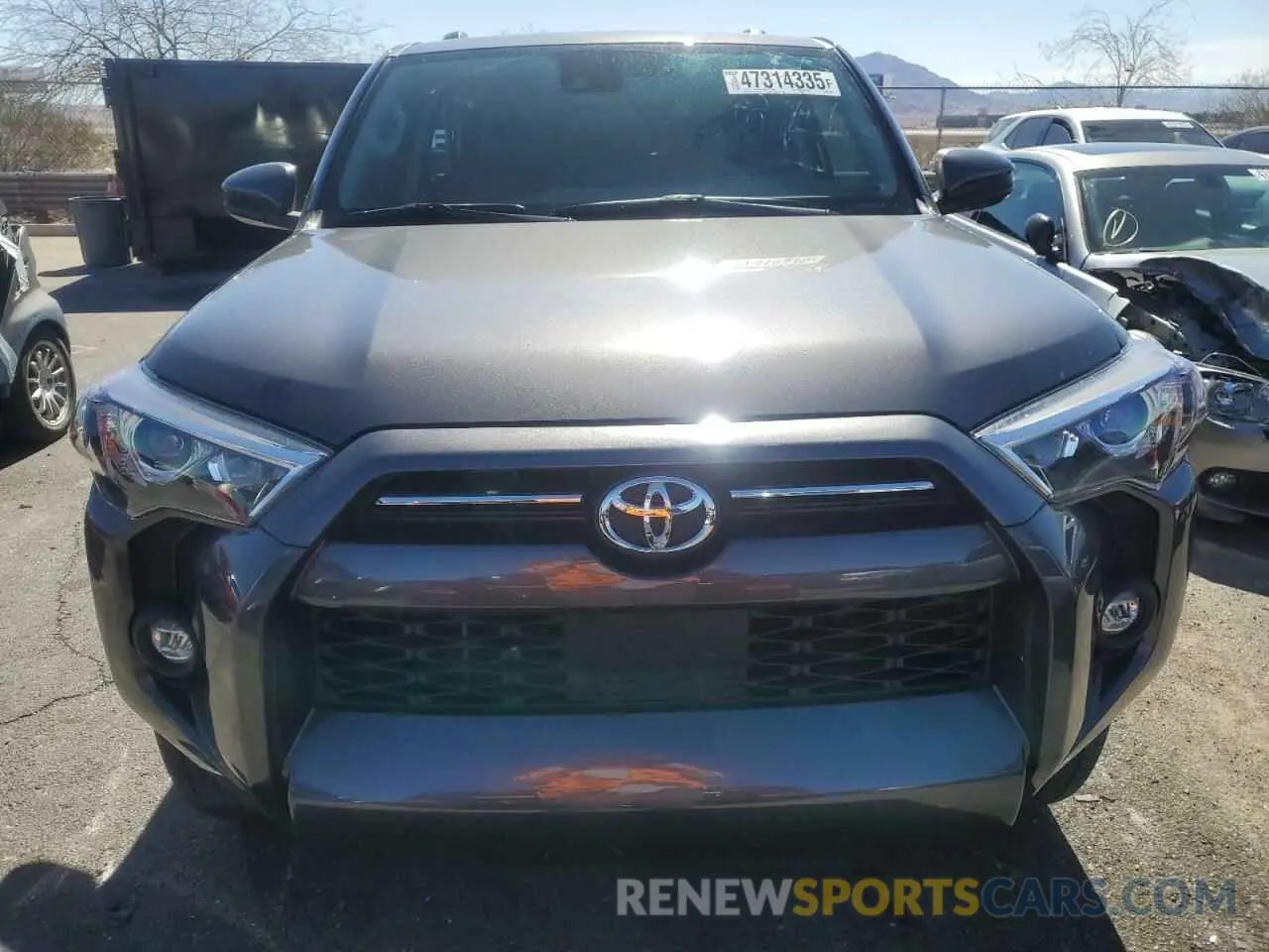 5 fotografías del automóvil dañado JTEEU5JR7P5301992 TOYOTA 4RUNNER 2023