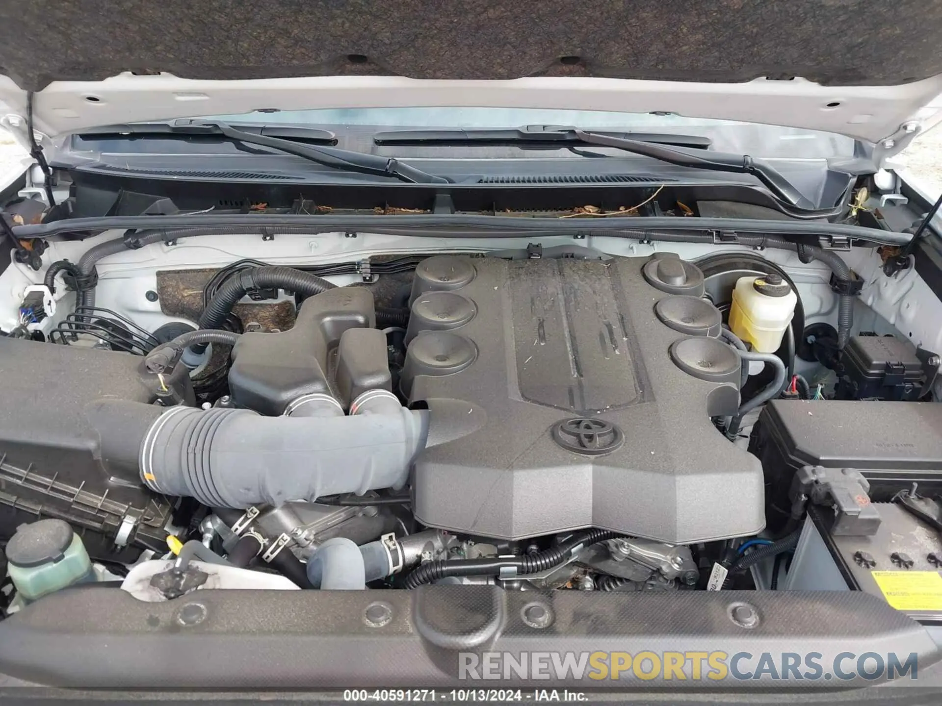 10 fotografías del automóvil dañado JTEEU5JR8P5285463 TOYOTA 4RUNNER 2023