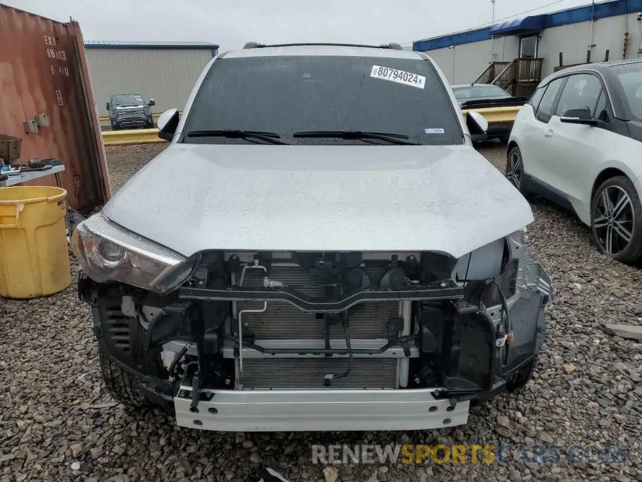 5 fotografías del automóvil dañado JTEEU5JR9P5300469 TOYOTA 4RUNNER 2023