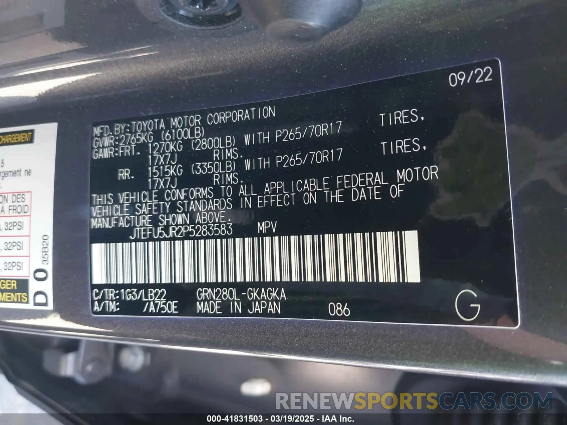 9 fotografías del automóvil dañado JTEFU5JR2P5283583 TOYOTA 4RUNNER 2023