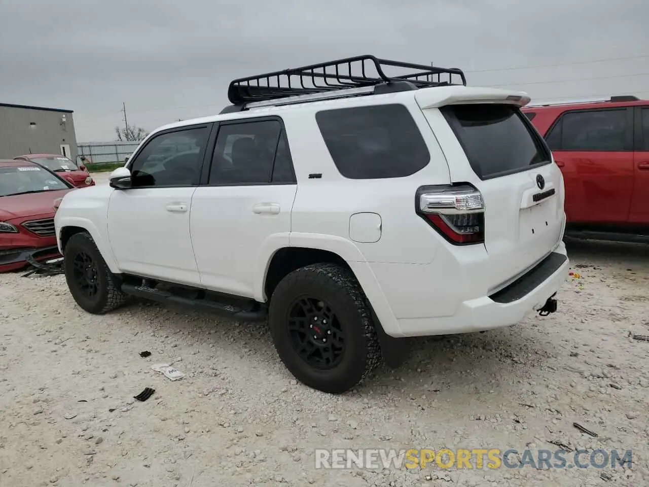2 fotografías del automóvil dañado JTEFU5JR3P5298139 TOYOTA 4RUNNER 2023