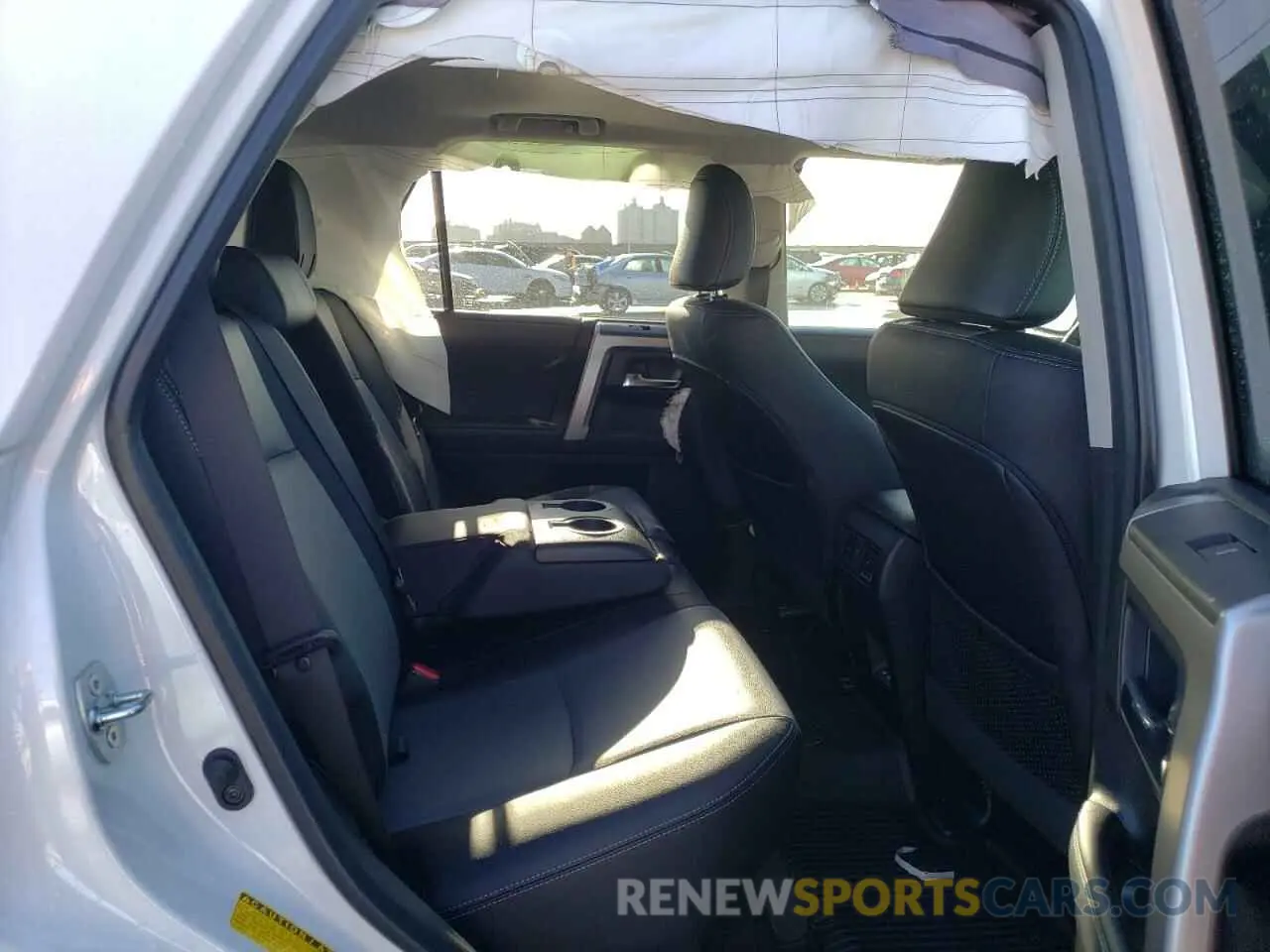 11 fotografías del automóvil dañado JTEFU5JR5P5284372 TOYOTA 4RUNNER 2023