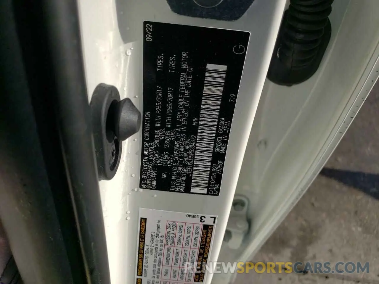 14 fotografías del automóvil dañado JTEFU5JR5P5284372 TOYOTA 4RUNNER 2023