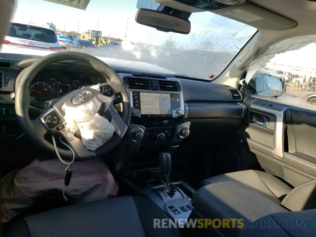 8 fotografías del automóvil dañado JTEFU5JR5P5284372 TOYOTA 4RUNNER 2023