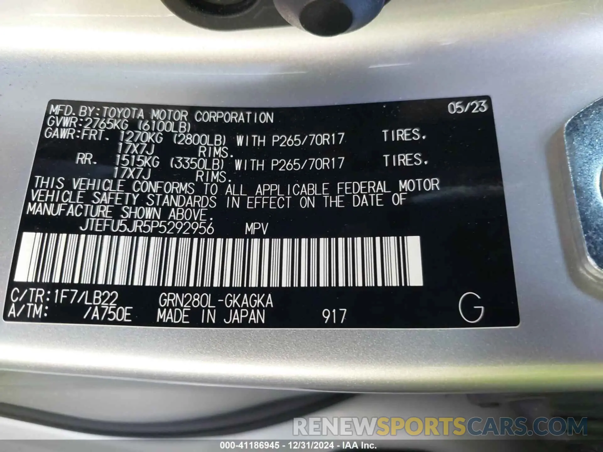 9 fotografías del automóvil dañado JTEFU5JR5P5292956 TOYOTA 4RUNNER 2023