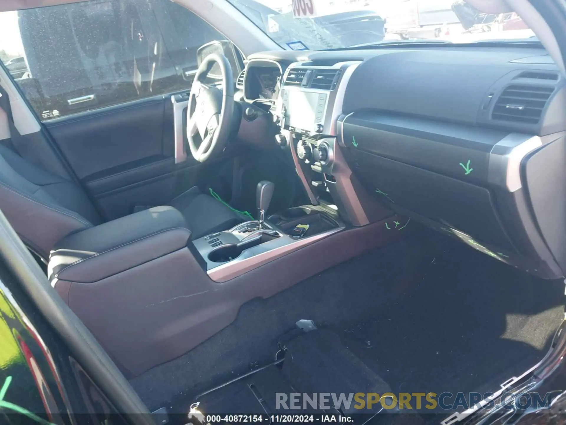5 fotografías del automóvil dañado JTEFU5JR7P5304685 TOYOTA 4RUNNER 2023