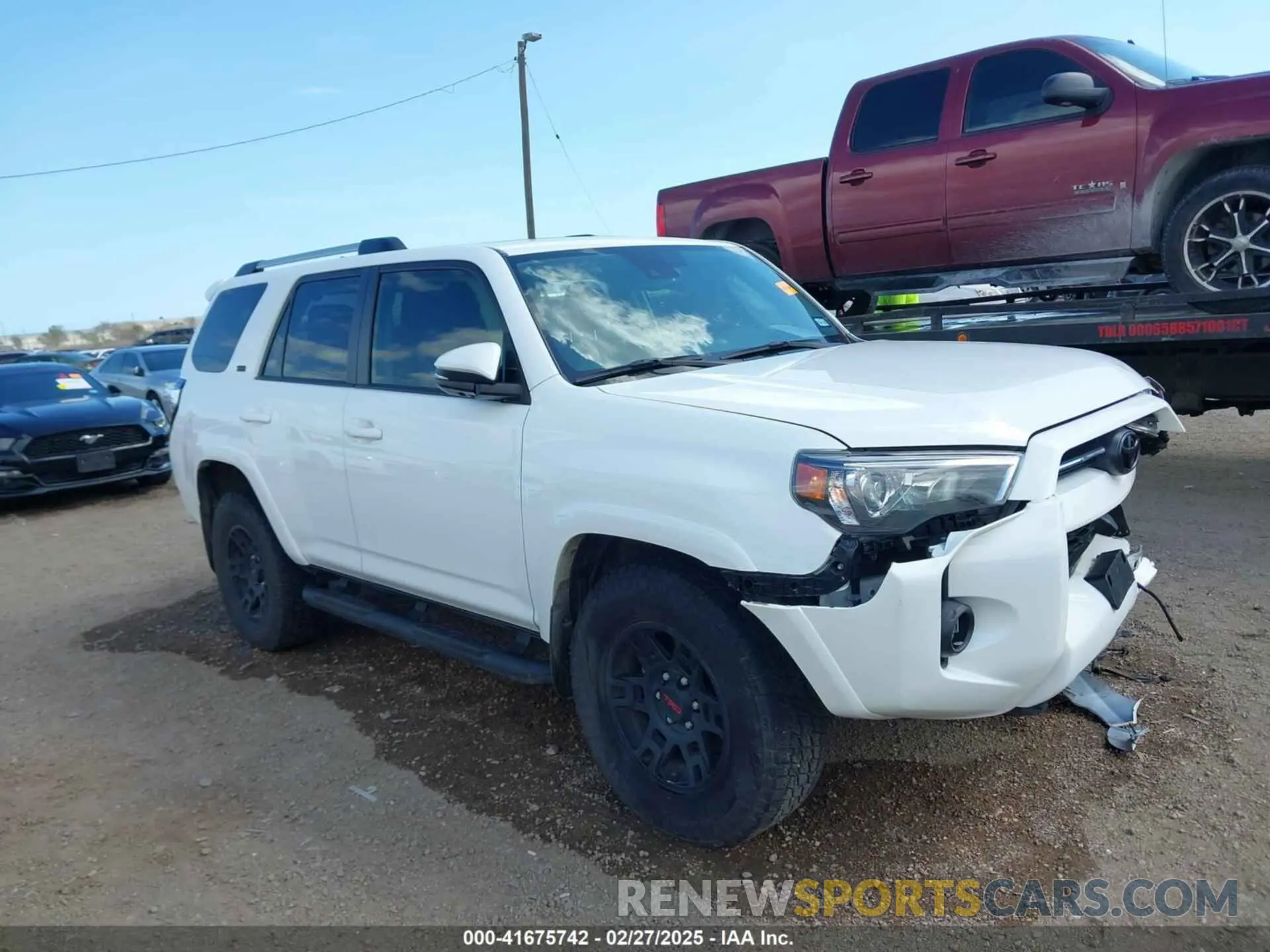 13 fotografías del automóvil dañado JTEFU5JR9P5301612 TOYOTA 4RUNNER 2023