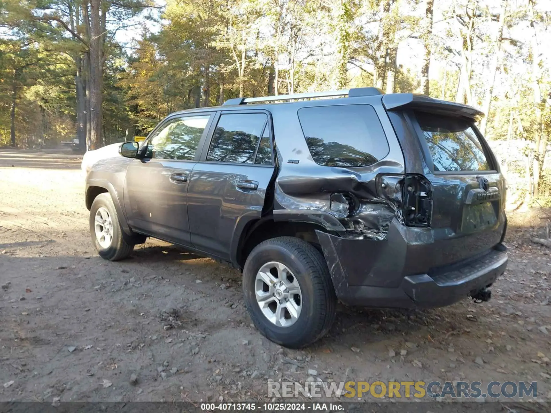 3 fotografías del automóvil dañado JTEFU5JRXP5296923 TOYOTA 4RUNNER 2023