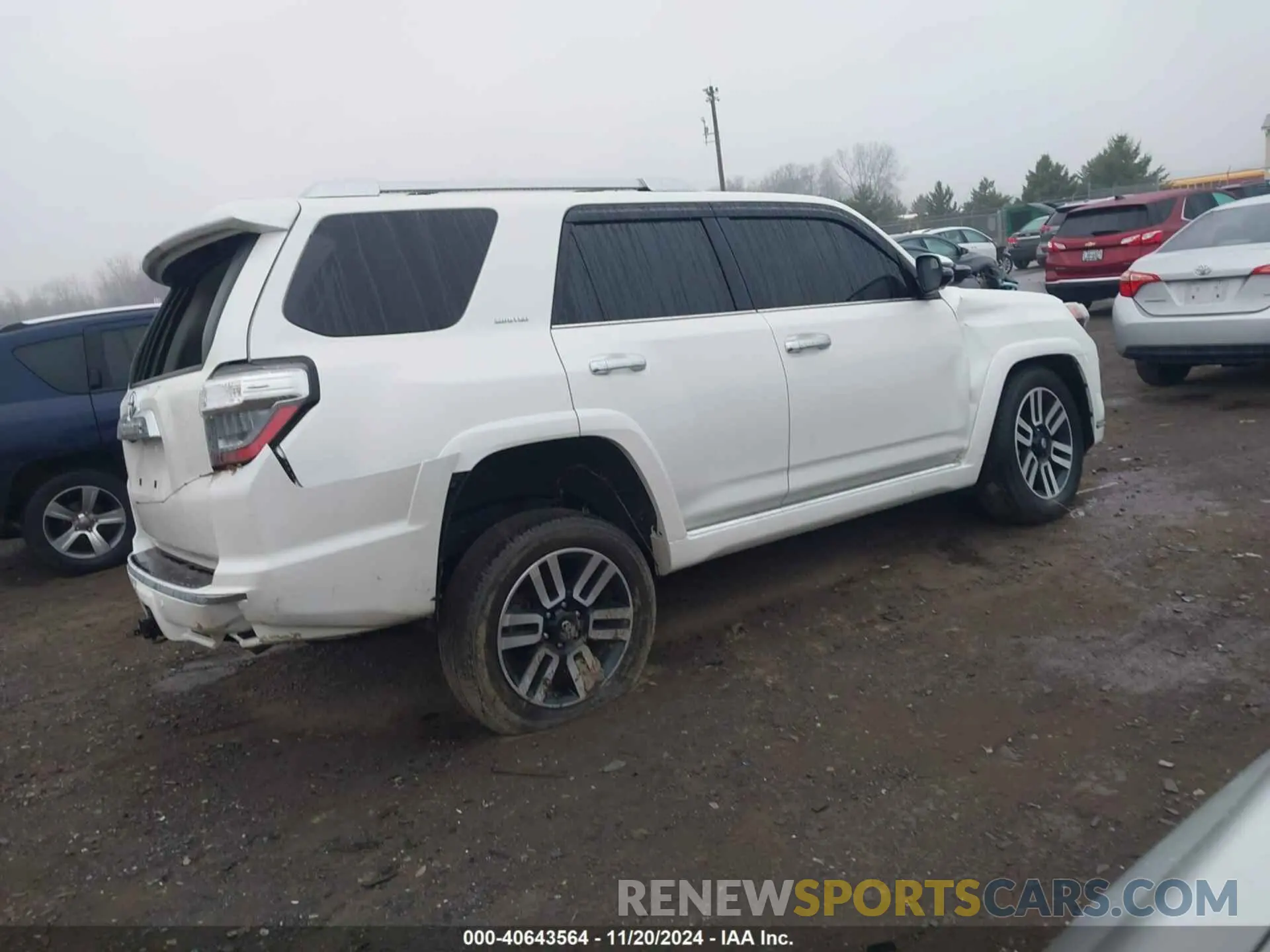 4 fotografías del automóvil dañado JTEKU5JR2P6192158 TOYOTA 4RUNNER 2023