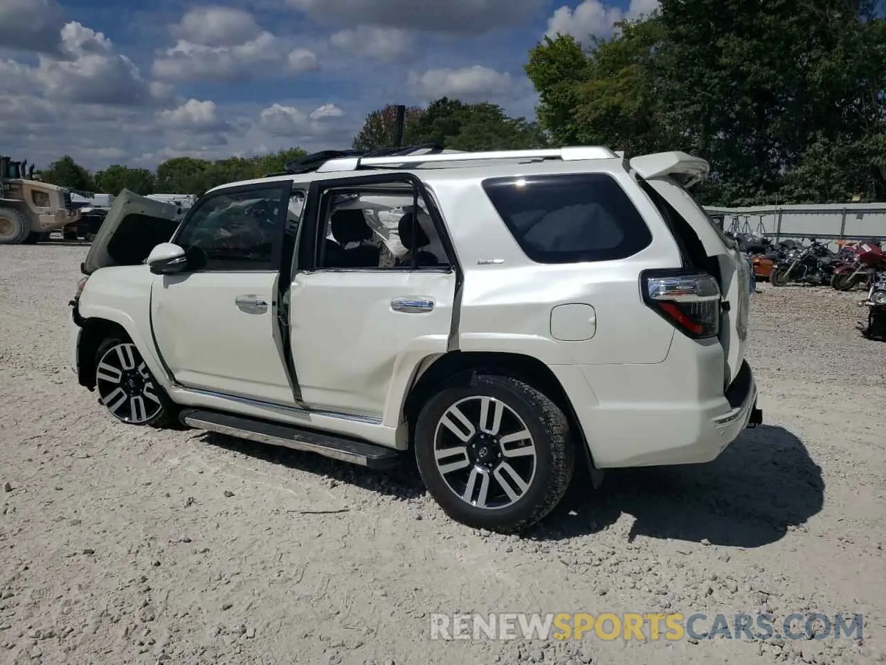 2 fotografías del automóvil dañado JTEKU5JR4P6108356 TOYOTA 4RUNNER 2023