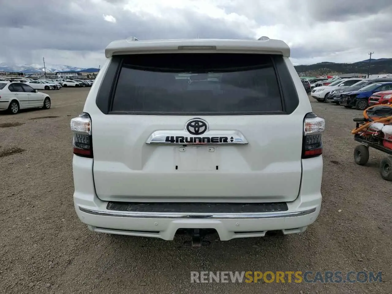 6 fotografías del automóvil dañado JTEKU5JR5P6187505 TOYOTA 4RUNNER 2023