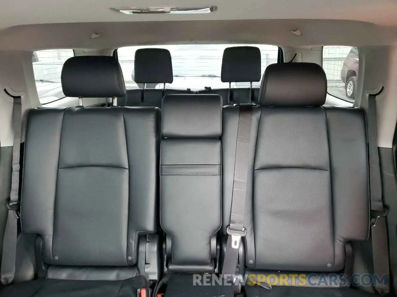 10 fotografías del automóvil dañado JTEKU5JR7P6200111 TOYOTA 4RUNNER 2023
