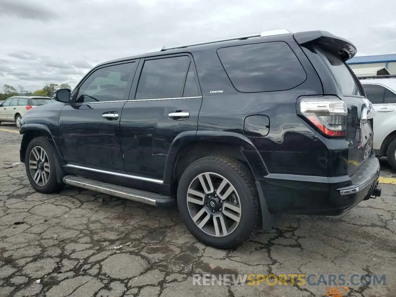 2 fotografías del automóvil dañado JTEKU5JR7P6200111 TOYOTA 4RUNNER 2023