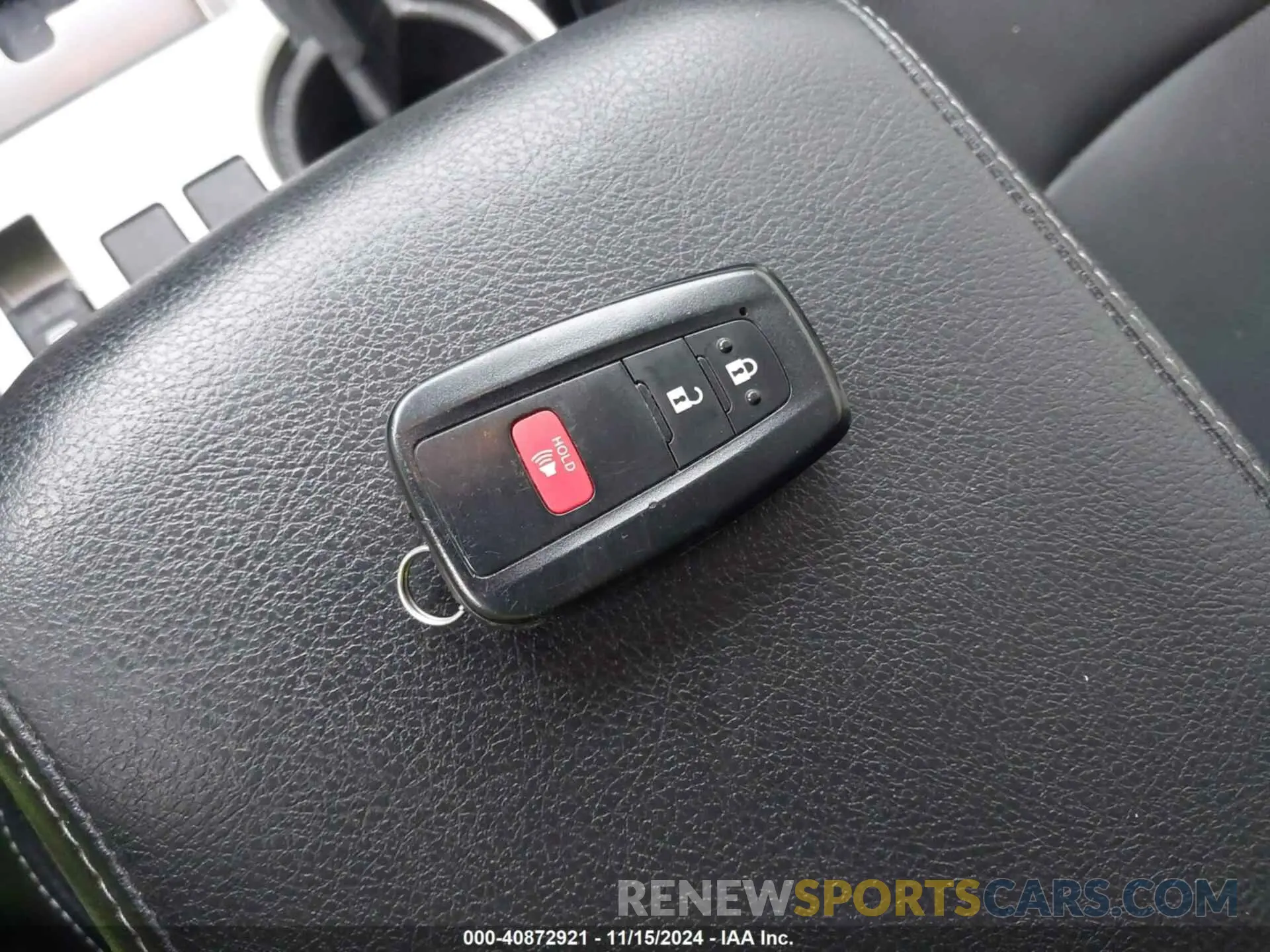 11 fotografías del automóvil dañado JTEKU5JR7P6203364 TOYOTA 4RUNNER 2023