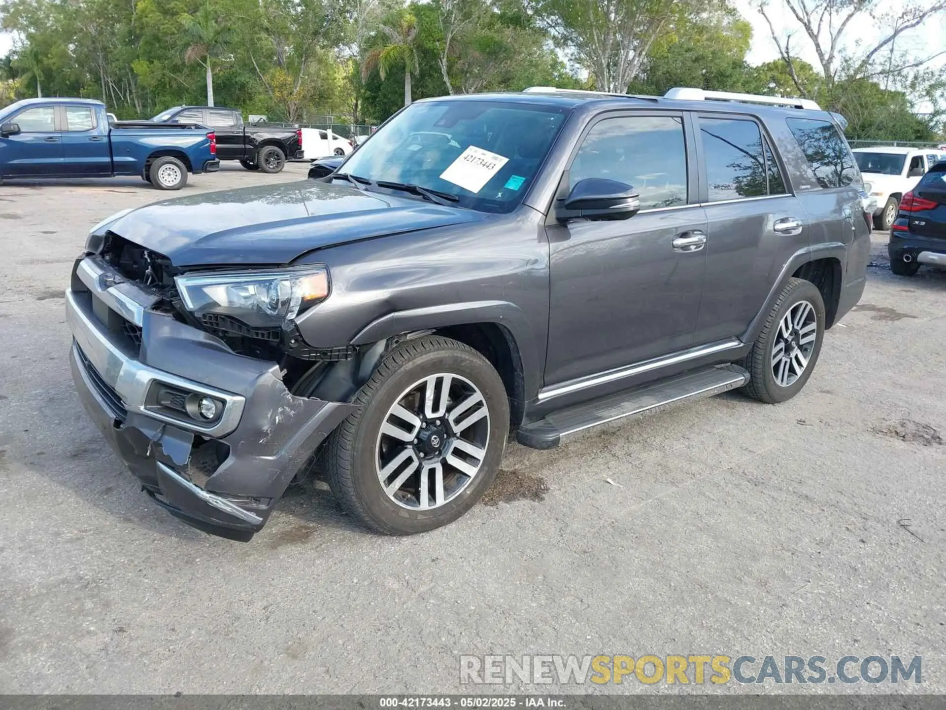 2 fotografías del automóvil dañado JTEKU5JR8P6133647 TOYOTA 4RUNNER 2023