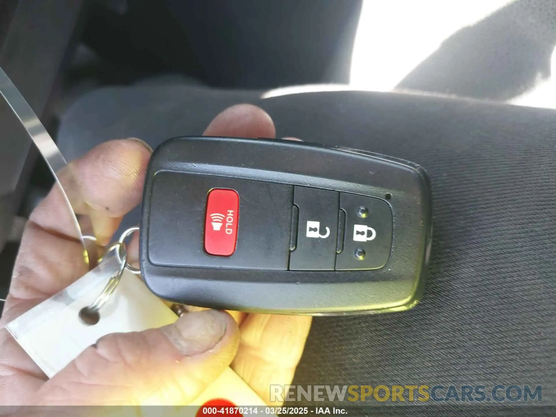 11 fotografías del automóvil dañado JTELU5JR3P6142681 TOYOTA 4RUNNER 2023
