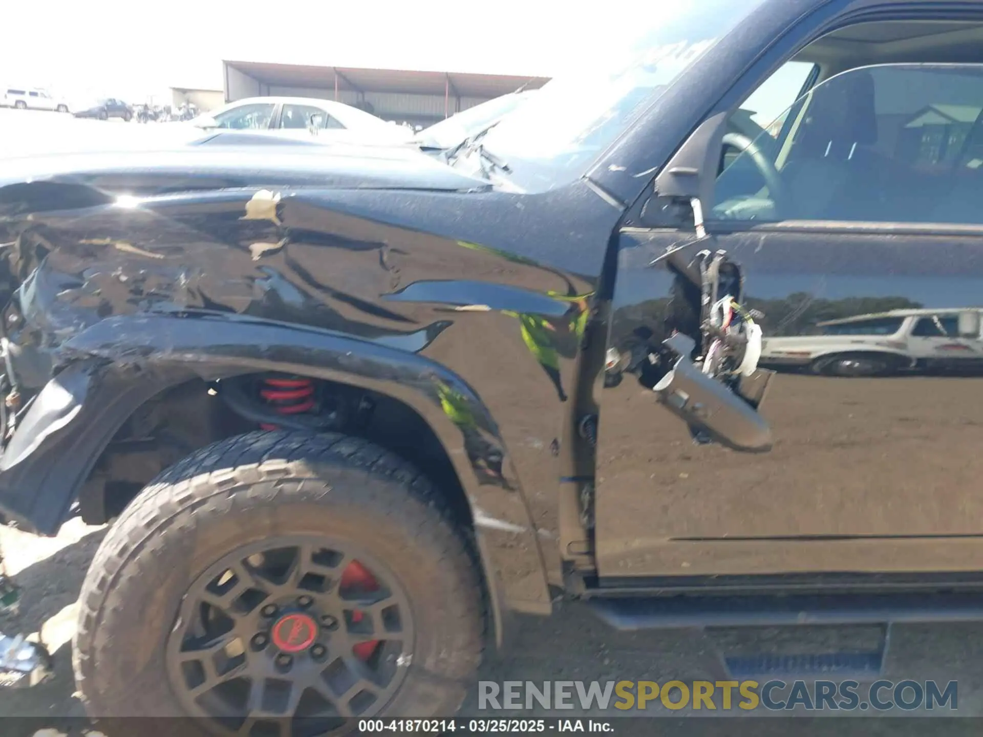 19 fotografías del automóvil dañado JTELU5JR3P6142681 TOYOTA 4RUNNER 2023