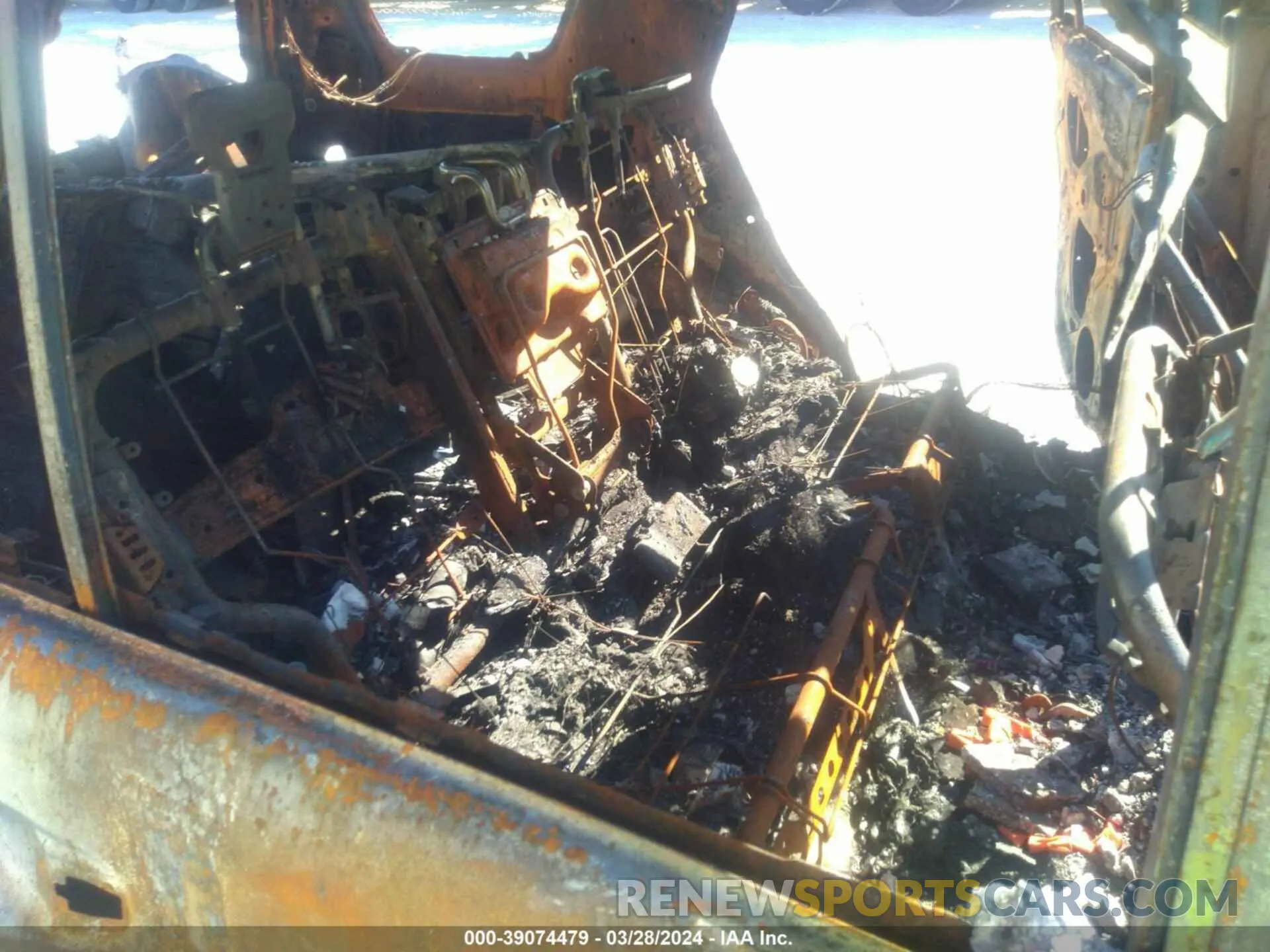 8 fotografías del automóvil dañado JTELU5JRXP6146078 TOYOTA 4RUNNER 2023