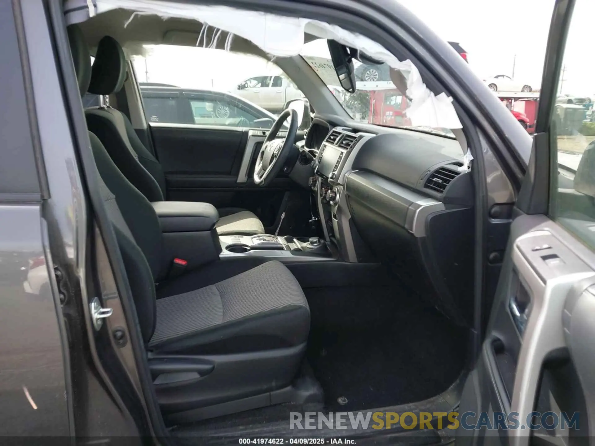 5 fotografías del automóvil dañado JTEMU5JR1P6088009 TOYOTA 4RUNNER 2023