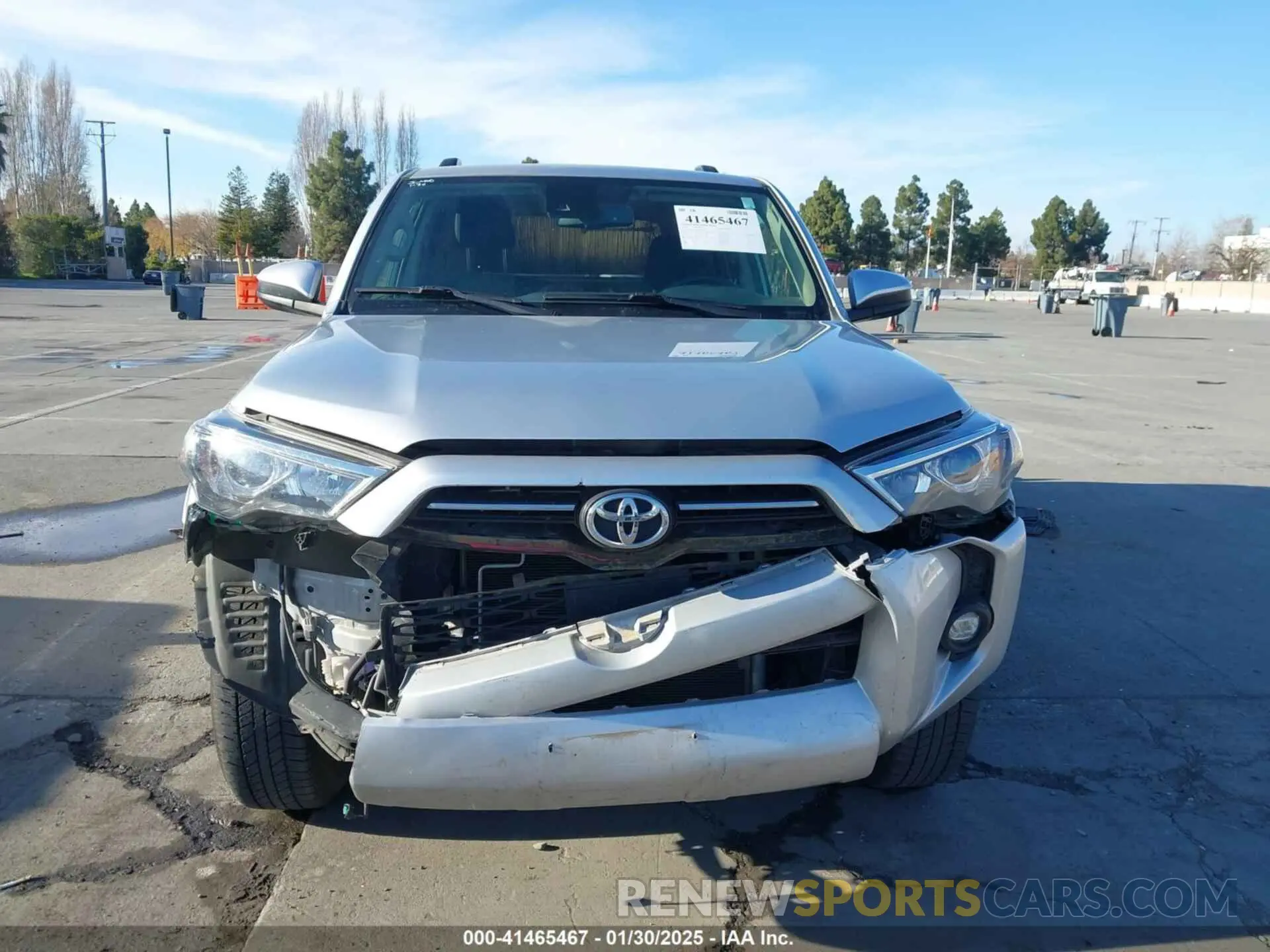 13 fotografías del automóvil dañado JTEMU5JR8P6155561 TOYOTA 4RUNNER 2023