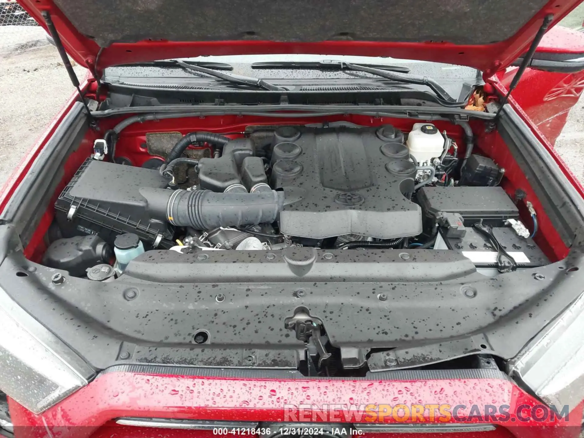 10 fotografías del automóvil dañado JTENU5JR0P6188428 TOYOTA 4RUNNER 2023