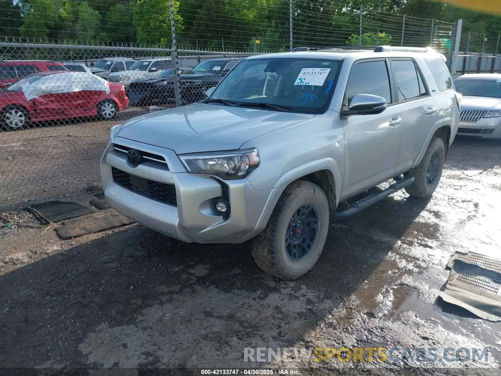 2 fotografías del automóvil dañado JTENU5JR3P6109169 TOYOTA 4RUNNER 2023