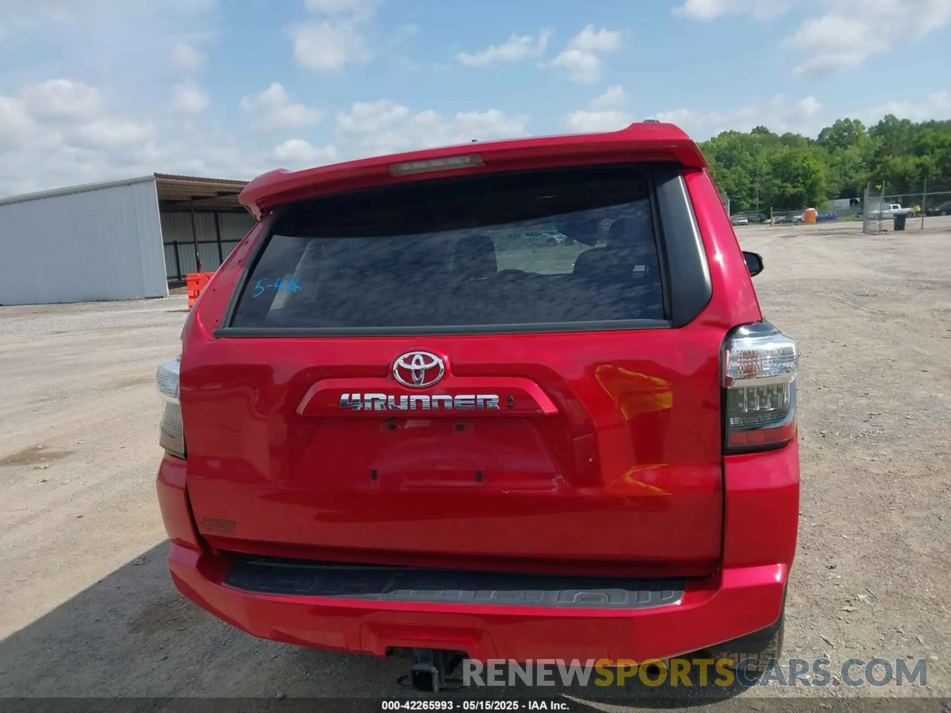 16 fotografías del automóvil dañado JTENU5JR3P6122312 TOYOTA 4RUNNER 2023