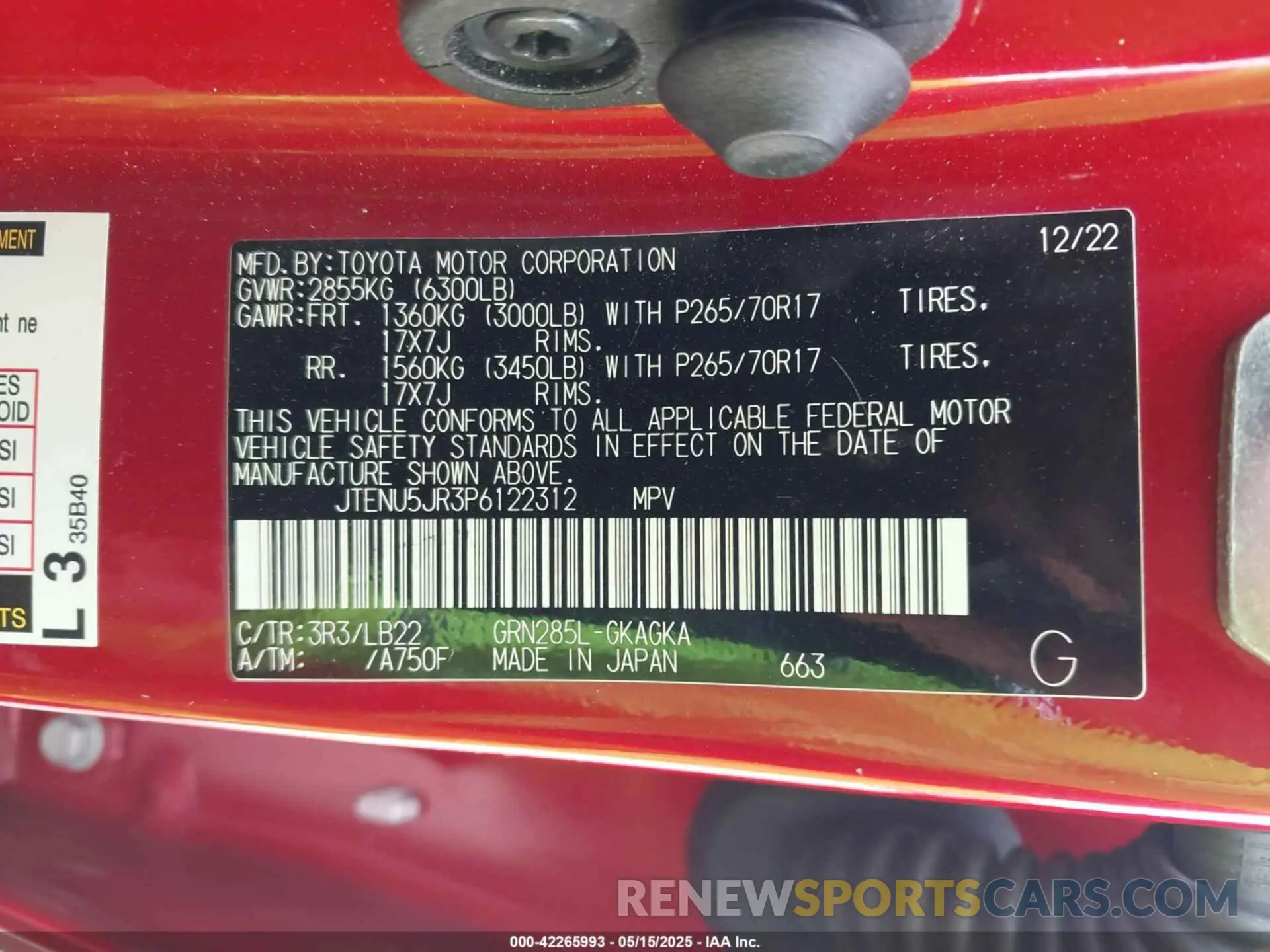 9 fotografías del automóvil dañado JTENU5JR3P6122312 TOYOTA 4RUNNER 2023