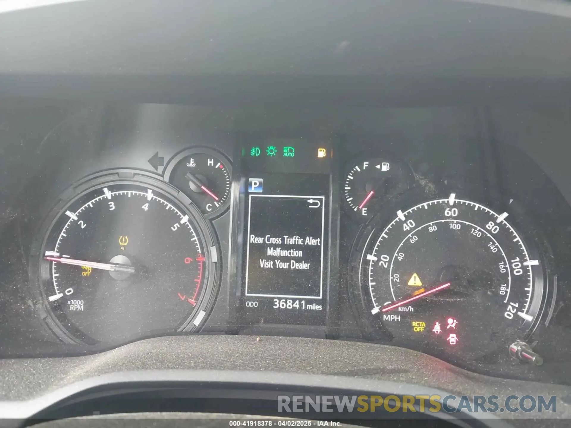7 fotografías del automóvil dañado JTENU5JR4P6112159 TOYOTA 4RUNNER 2023