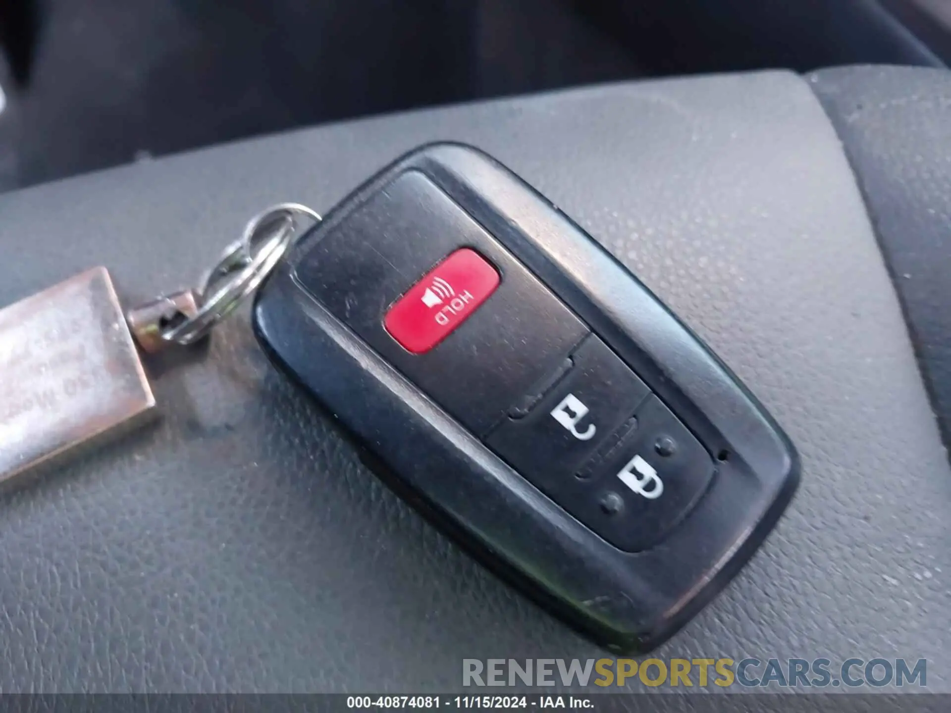 11 fotografías del automóvil dañado JTENU5JR4P6143282 TOYOTA 4RUNNER 2023