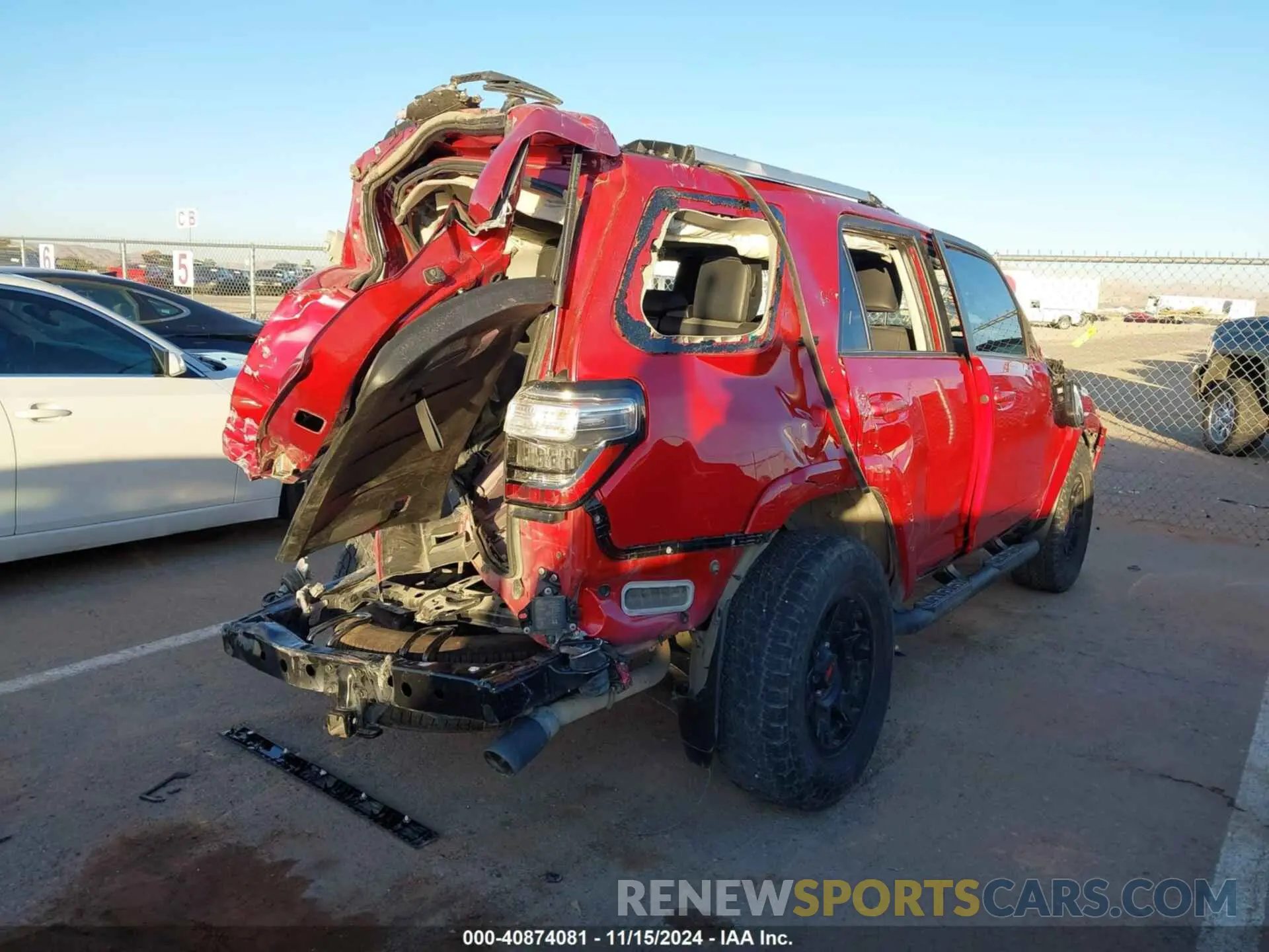 4 fotografías del automóvil dañado JTENU5JR4P6143282 TOYOTA 4RUNNER 2023