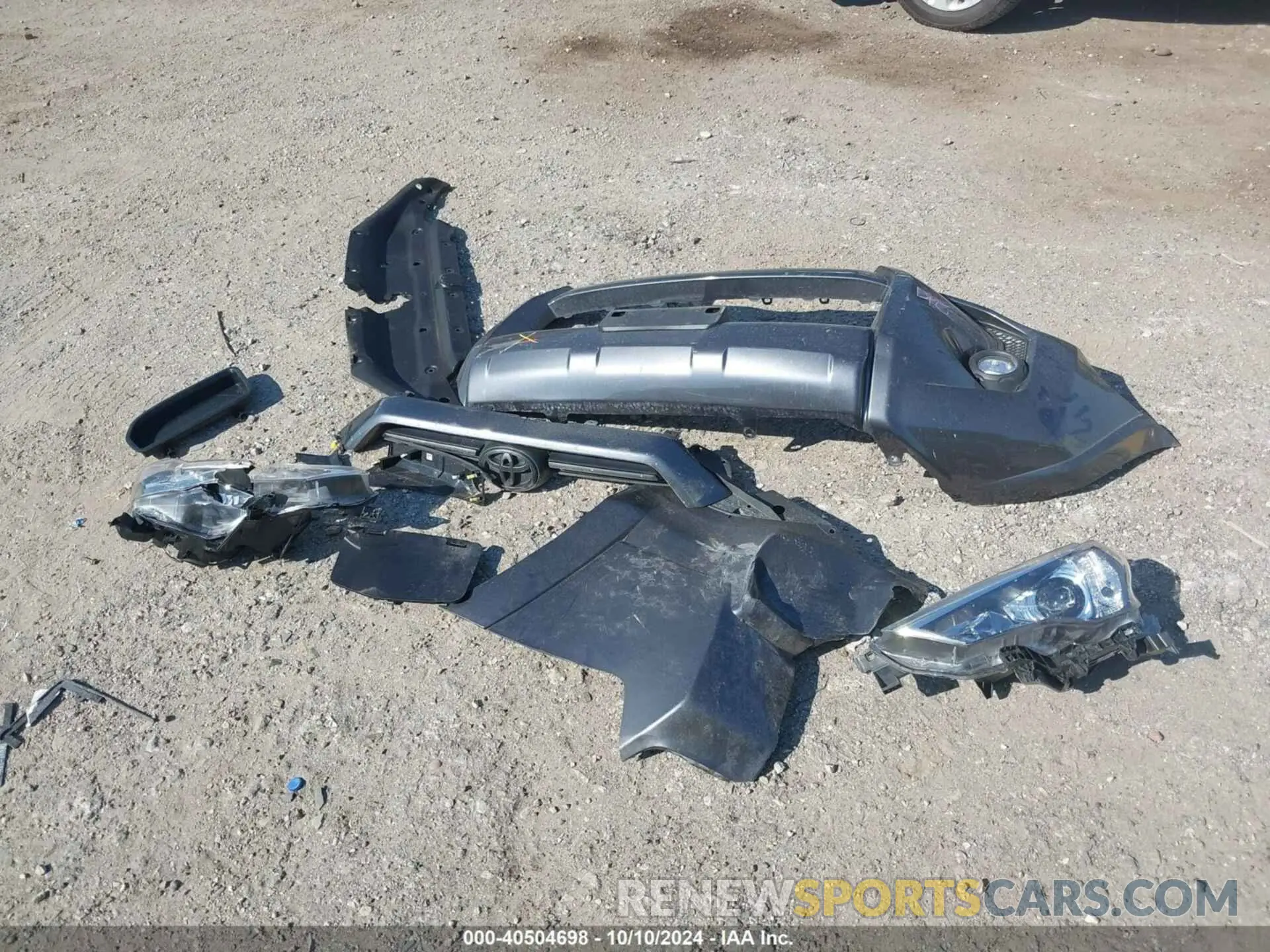 11 fotografías del automóvil dañado JTENU5JR5P6126572 TOYOTA 4RUNNER 2023