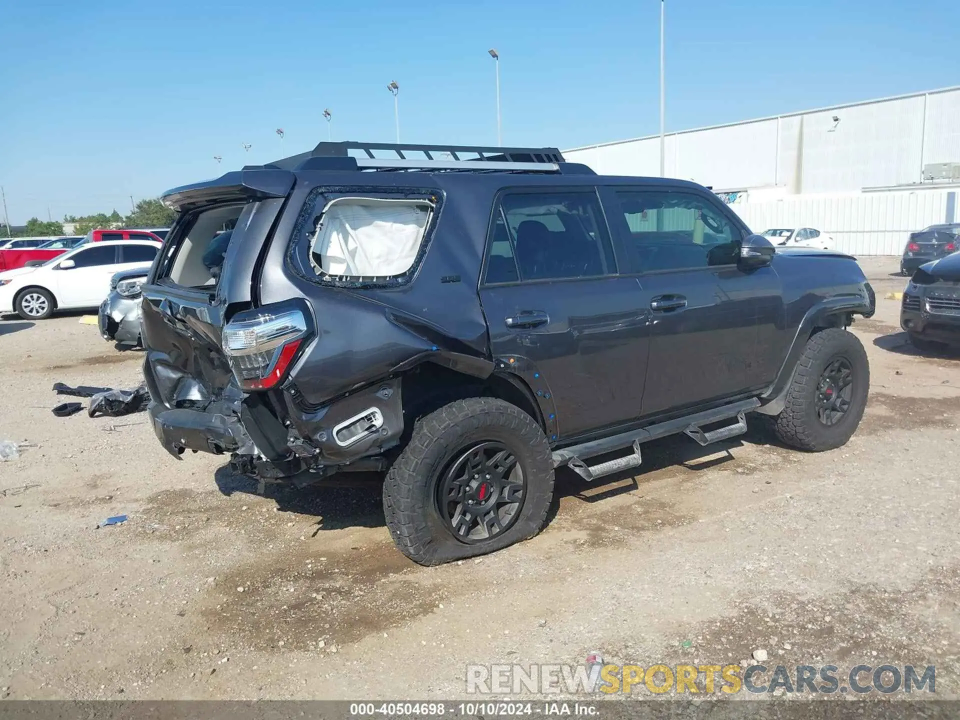 4 fotografías del automóvil dañado JTENU5JR5P6126572 TOYOTA 4RUNNER 2023