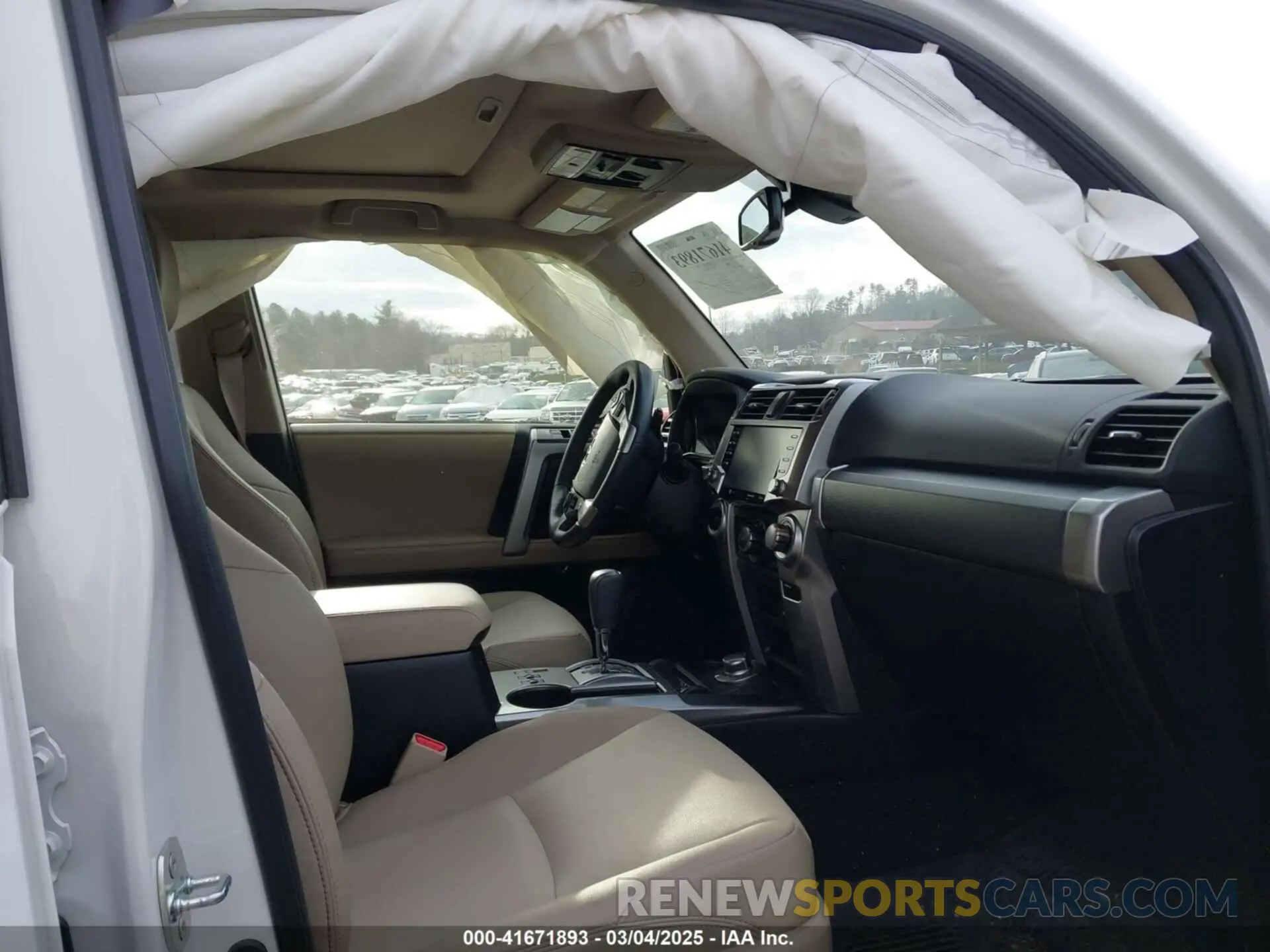 5 fotografías del automóvil dañado JTENU5JR5P6207197 TOYOTA 4RUNNER 2023