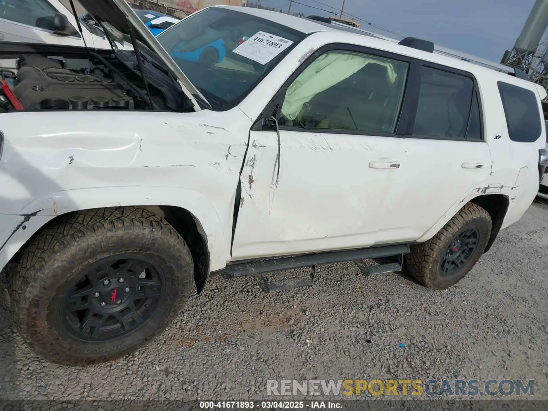 6 fotografías del automóvil dañado JTENU5JR5P6207197 TOYOTA 4RUNNER 2023