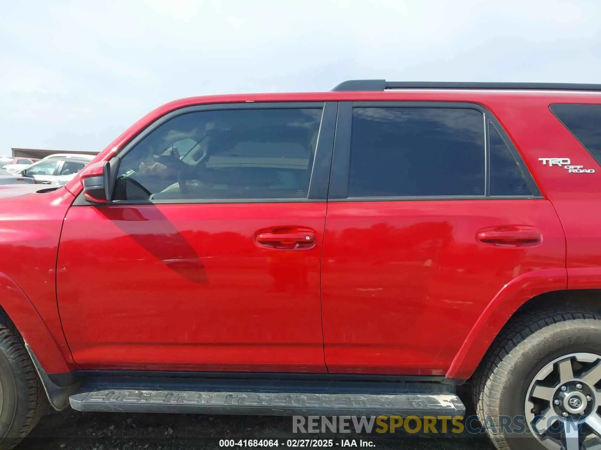 15 fotografías del automóvil dañado JTEPU5JR1P6134466 TOYOTA 4RUNNER 2023