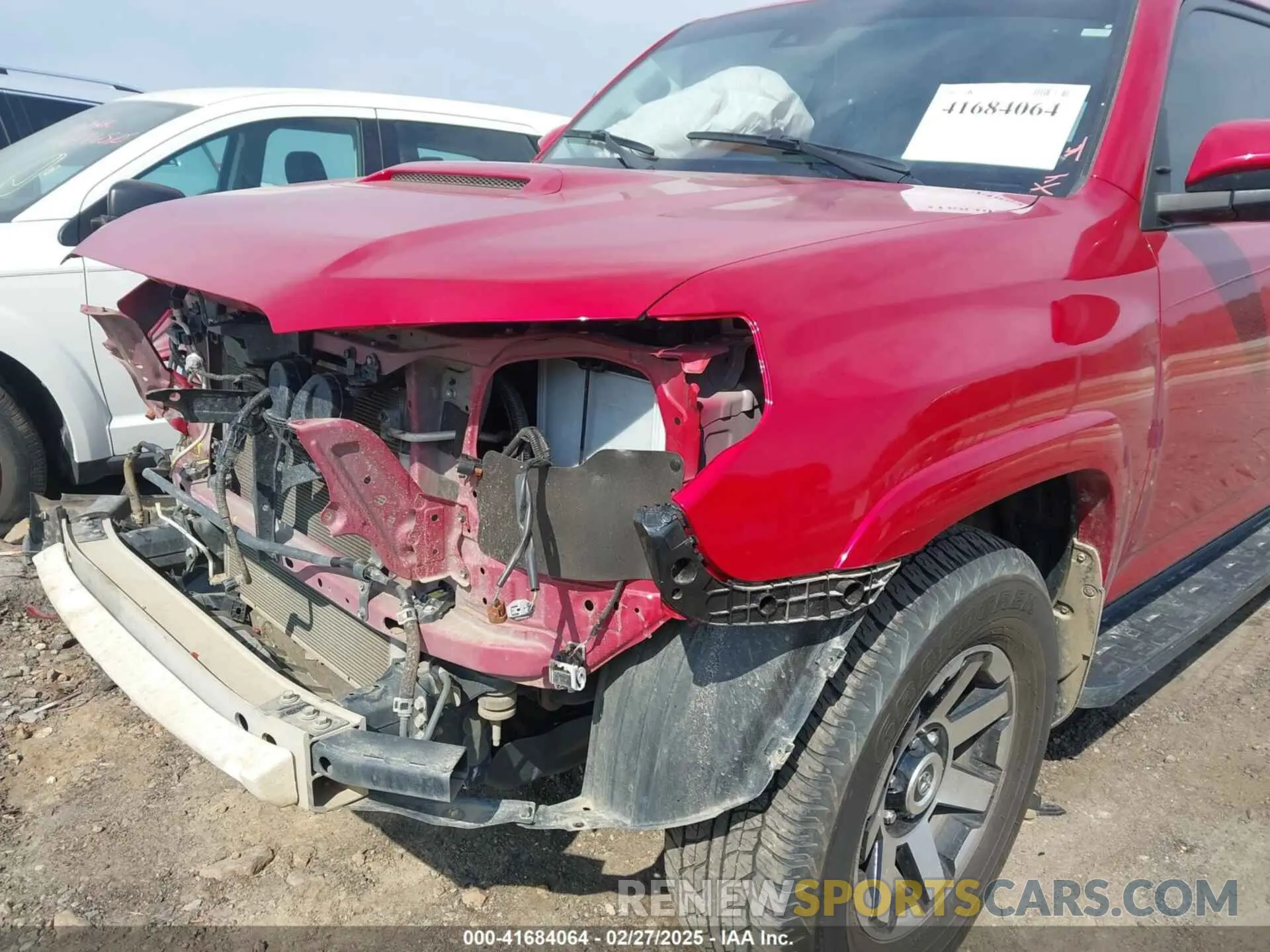 6 fotografías del automóvil dañado JTEPU5JR1P6134466 TOYOTA 4RUNNER 2023
