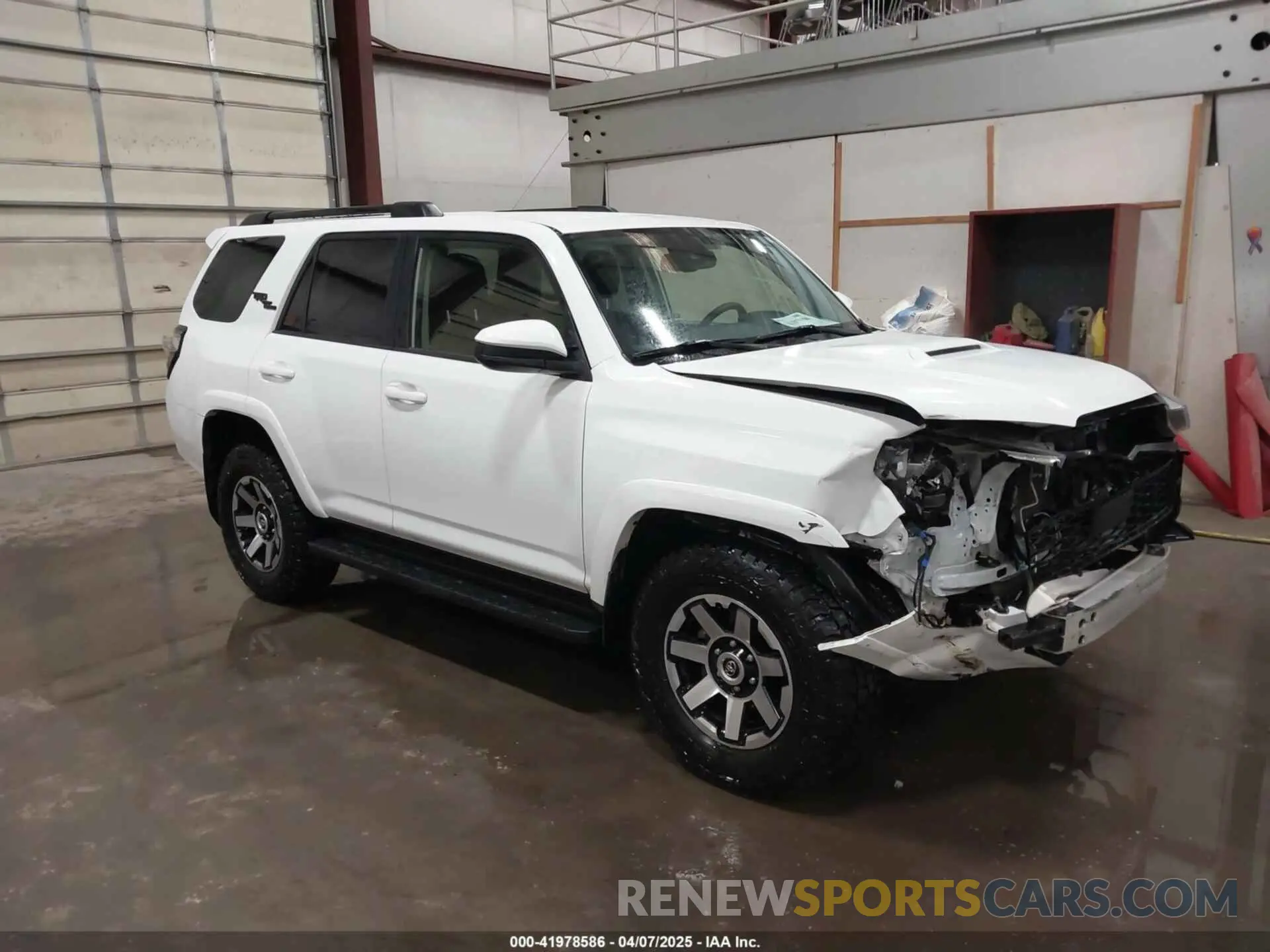 1 fotografías del automóvil dañado JTEPU5JR3P6152953 TOYOTA 4RUNNER 2023
