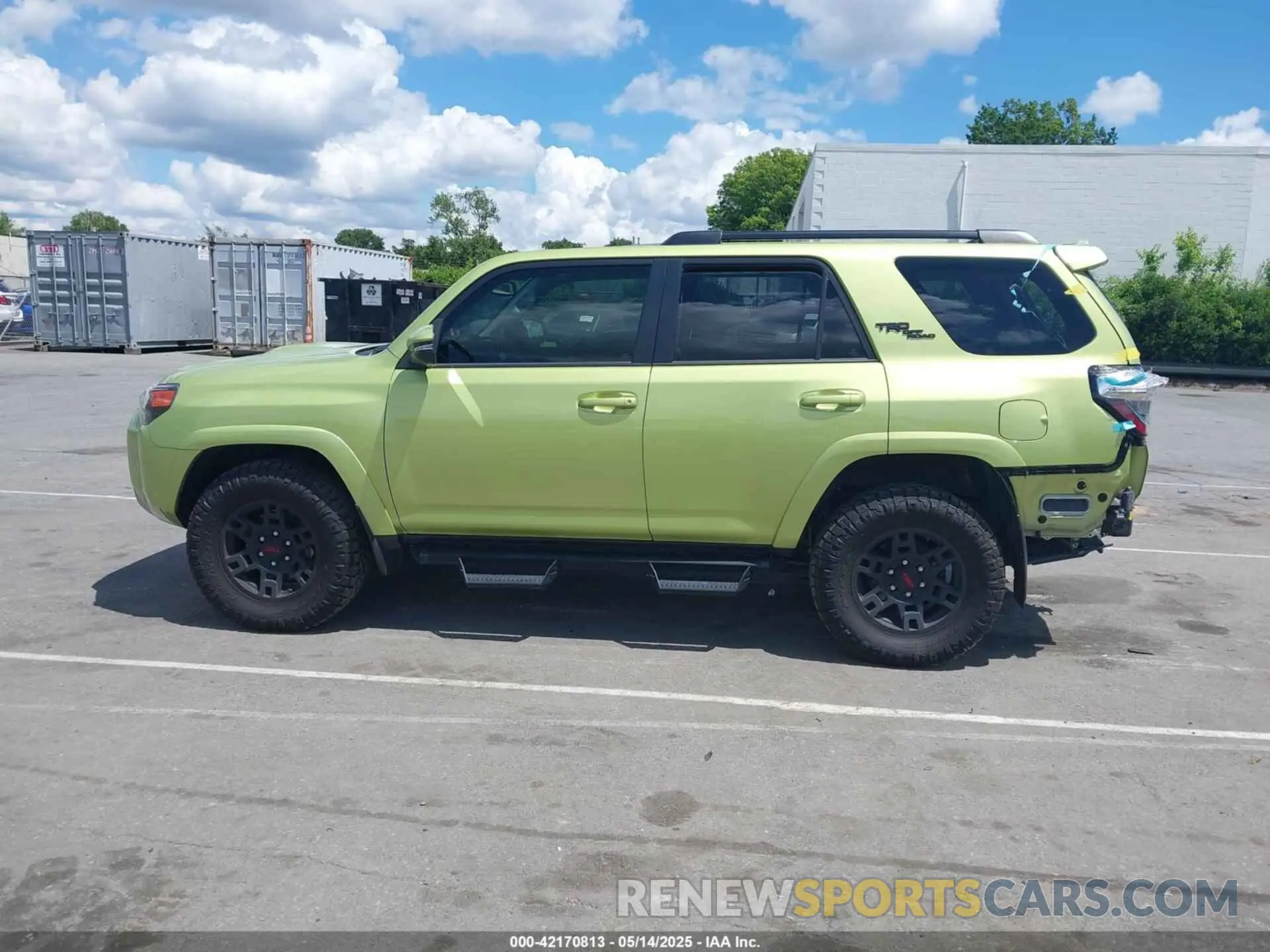 15 fotografías del automóvil dañado JTERU5JR0P6096303 TOYOTA 4RUNNER 2023
