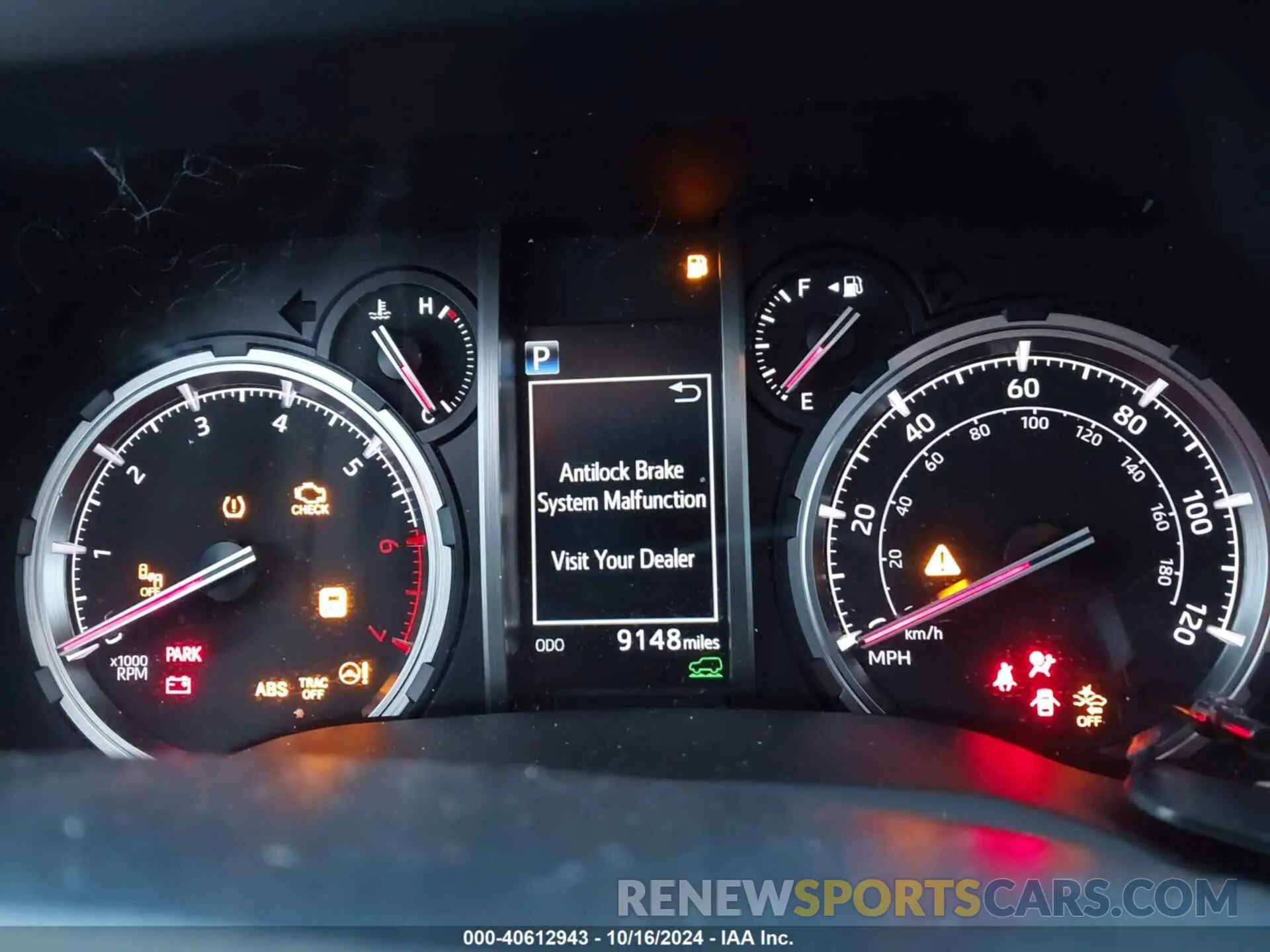 7 fotografías del automóvil dañado JTERU5JR3P6147843 TOYOTA 4RUNNER 2023