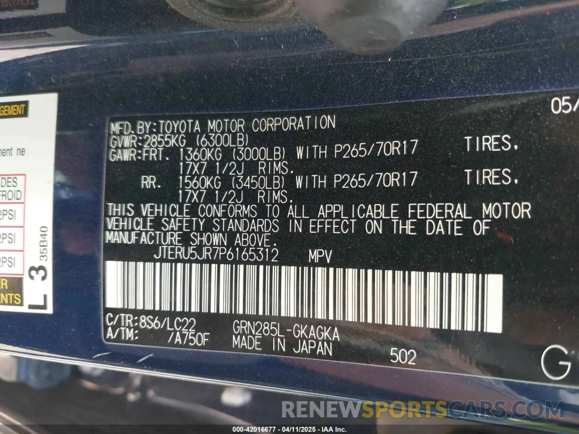 9 fotografías del automóvil dañado JTERU5JR7P6165312 TOYOTA 4RUNNER 2023